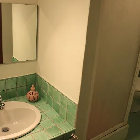 Cheap & Chic Apartment *