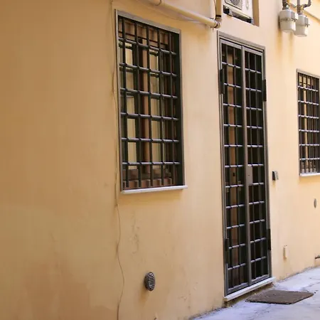 Cheap & Chic Apartment *